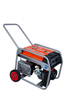 Генератор бензиновый 5,0 кВт 220В 27 л с электростартером и колесами TOR KM6500H Генератор бензиновый 5,0 кВт 220В 27 л с электростартером и колесами TOR KM6500H